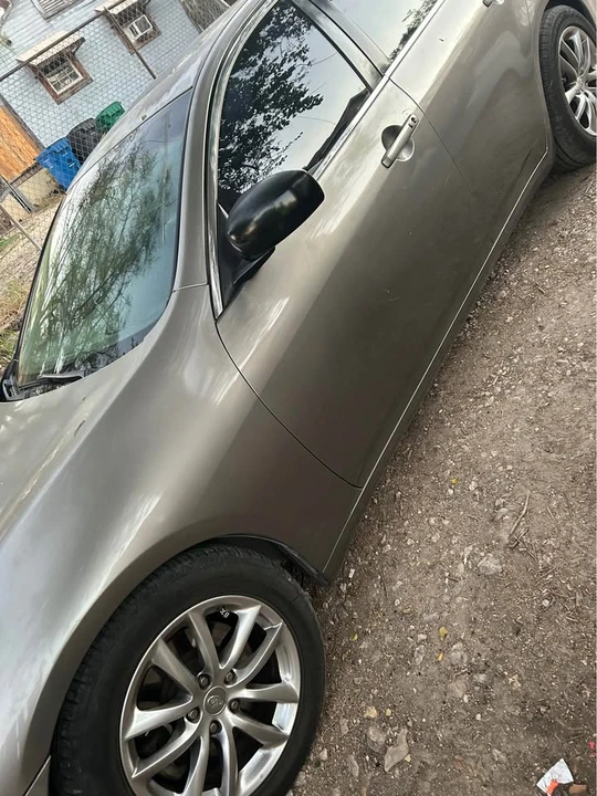 2008 Infiniti QX30 - Image 2 of 4