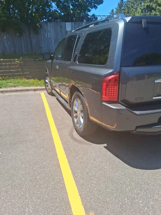 2008 Infiniti QX80 - Image 6 of 8