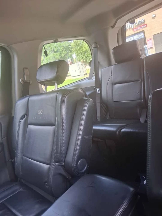 2008 Infiniti QX80 - Image 3 of 8