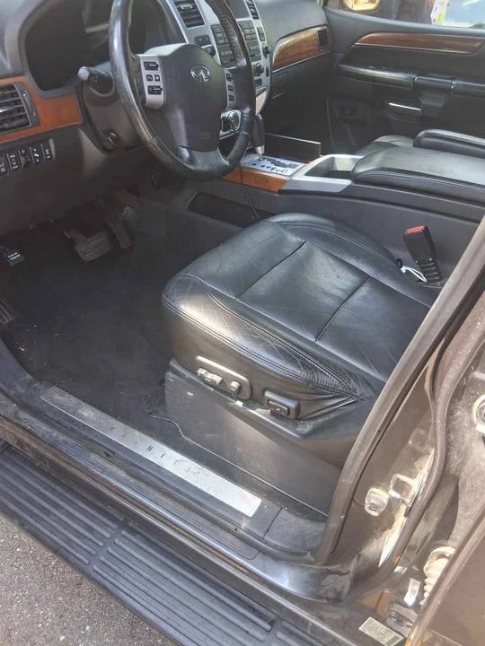 2008 Infiniti QX80 - Image 5 of 8