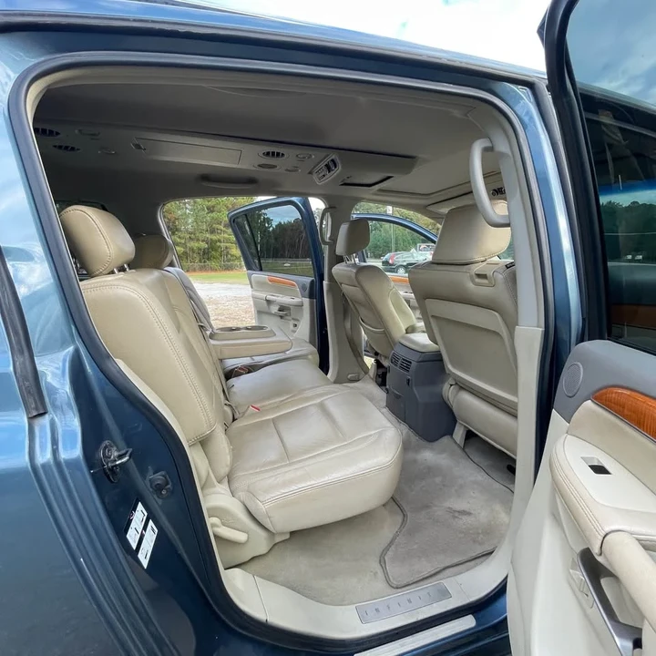2008 Infiniti QX80 - Image 12 of 19