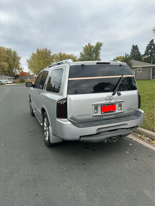 2008 Infiniti QX80 - Image 2 of 5