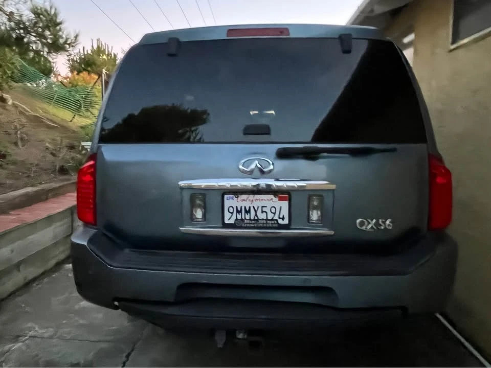 2008 Infiniti QX80 - Image 3 of 10