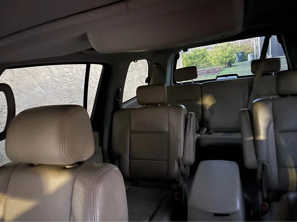 2008 Infiniti QX80 - Image 8 of 10