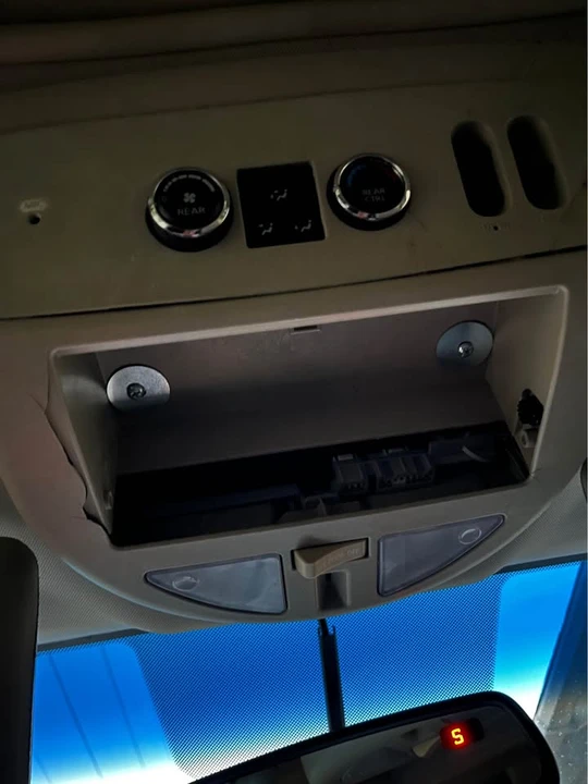 2008 Infiniti QX80 - Image 6 of 10