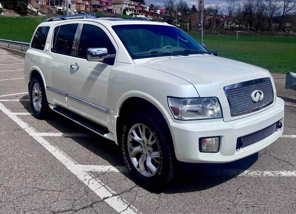2008 Infiniti QX80 - Image 3 of 10