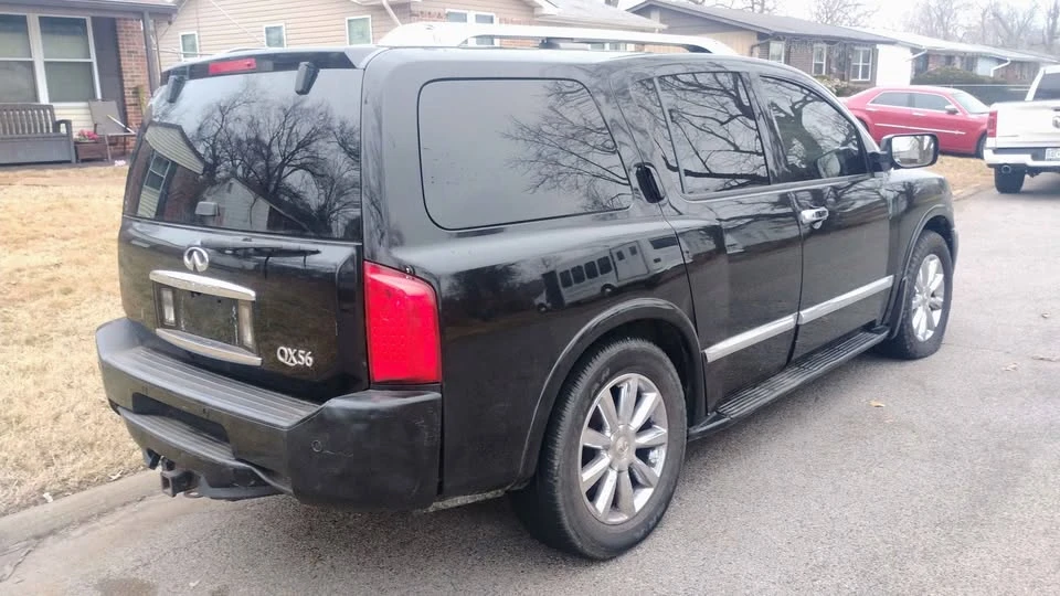 2008 Infiniti QX80 - Image 4 of 4