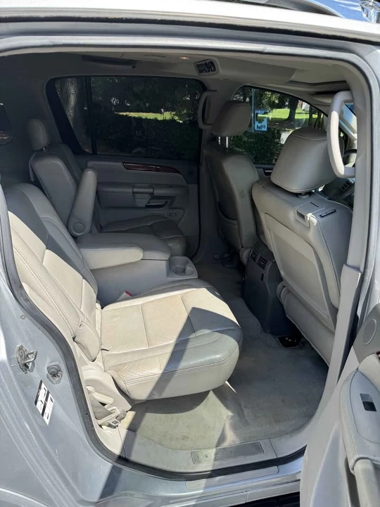 2008 Infiniti QX80 - Image 11 of 16