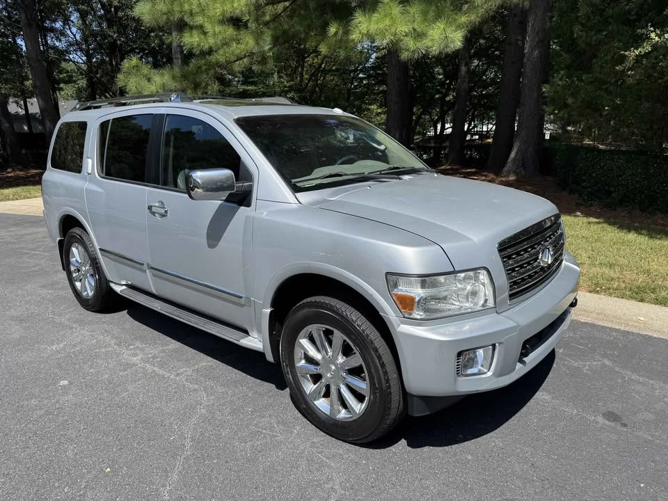 2008 Infiniti QX80 - Image 2 of 16