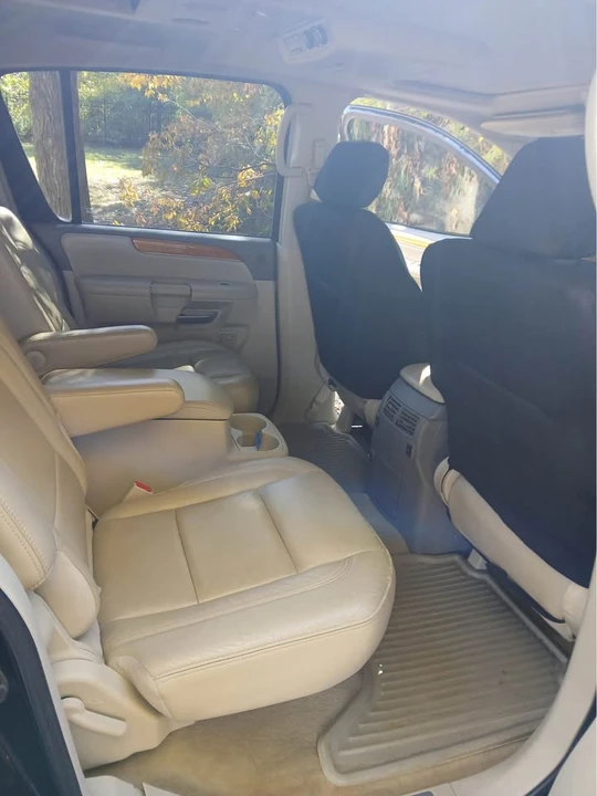 2008 Infiniti QX80 - Image 9 of 10