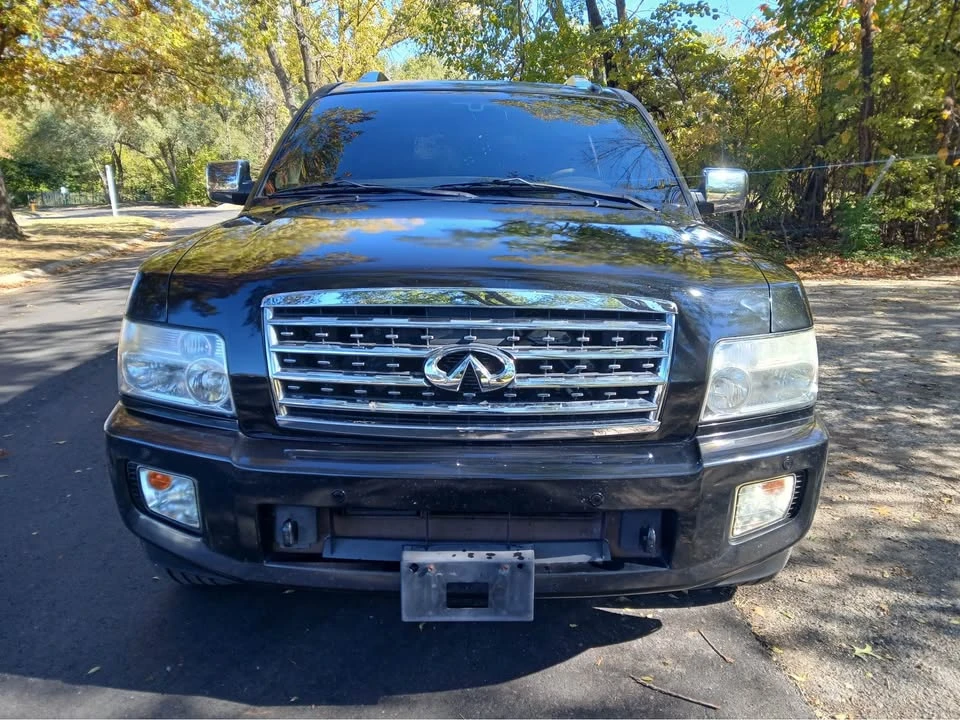 2008 Infiniti QX80 - Image 2 of 10