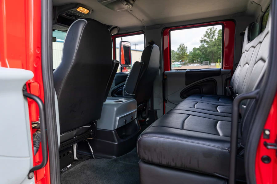 2008 International Harvester XT - Image 30 of 31