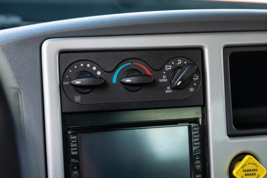 2008 International Harvester XT - Image 26 of 31