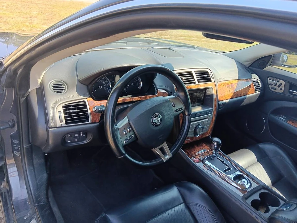 2008 Jaguar X150 XK - Image 5 of 6