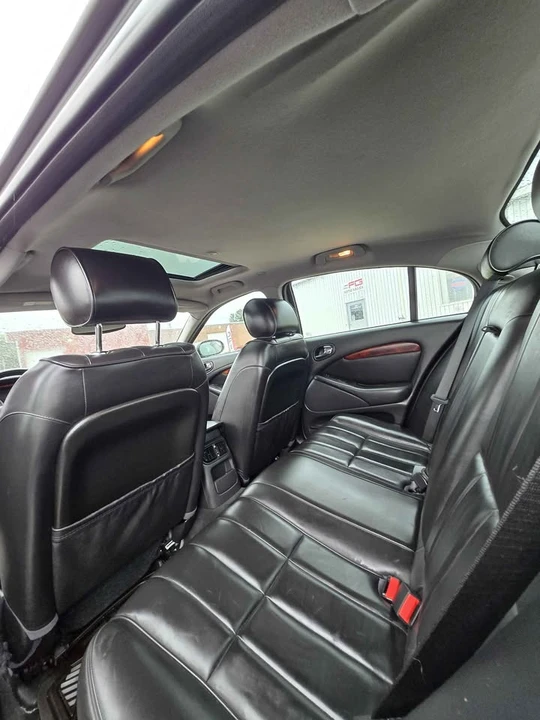 2008 Jaguar S-Type 2nd Gen - Image 6 of 20