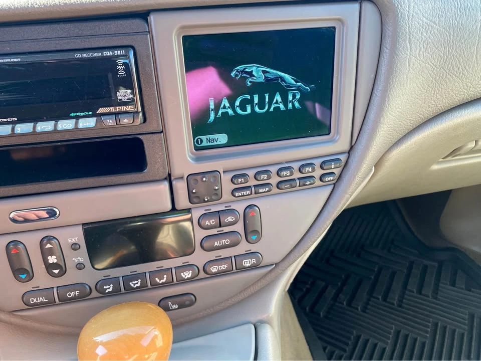2008 Jaguar S-Type 2nd Gen - Image 12 of 12