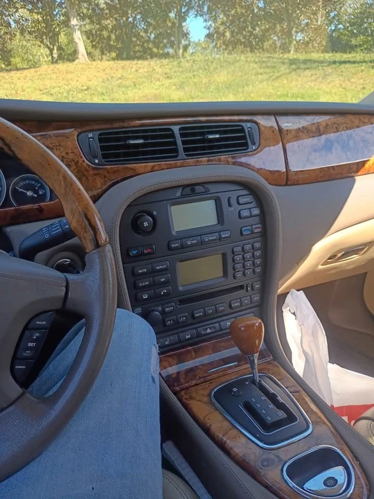 2008 Jaguar S-Type 2nd Gen - Image 6 of 6