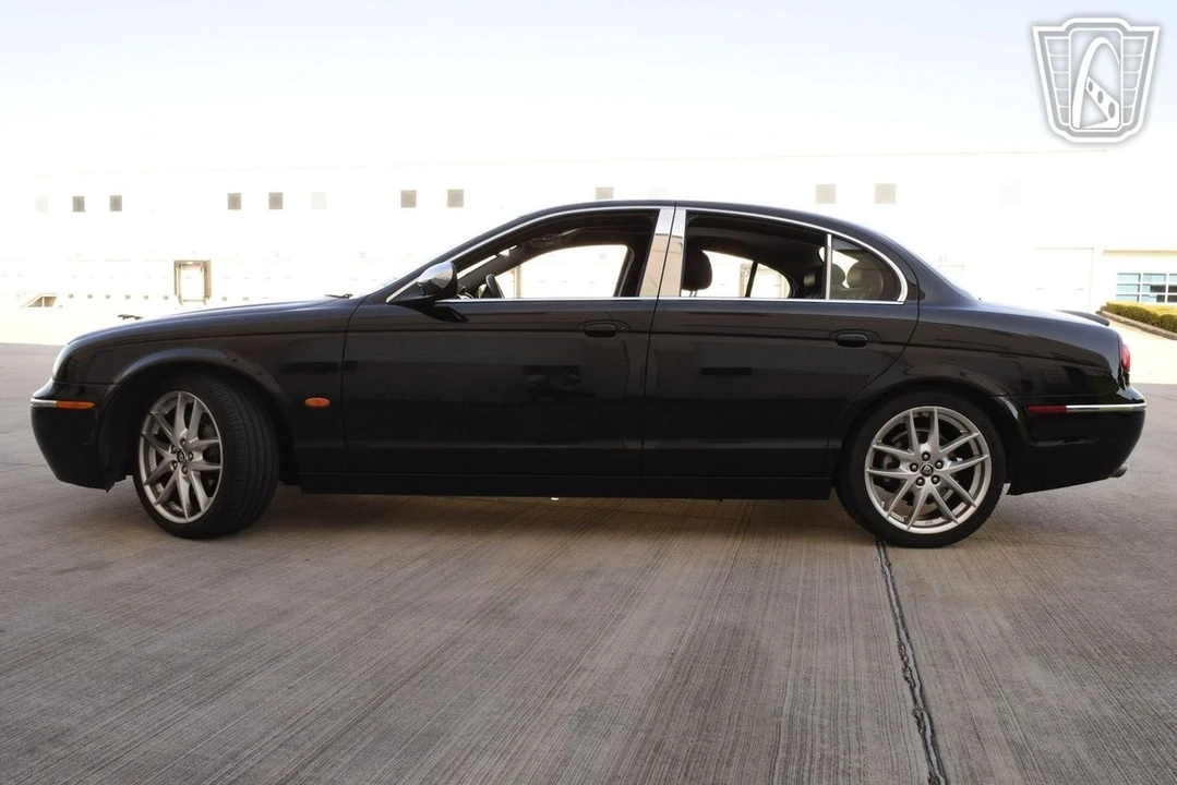 2008 Jaguar S-Type 2nd Gen - Image 6 of 12