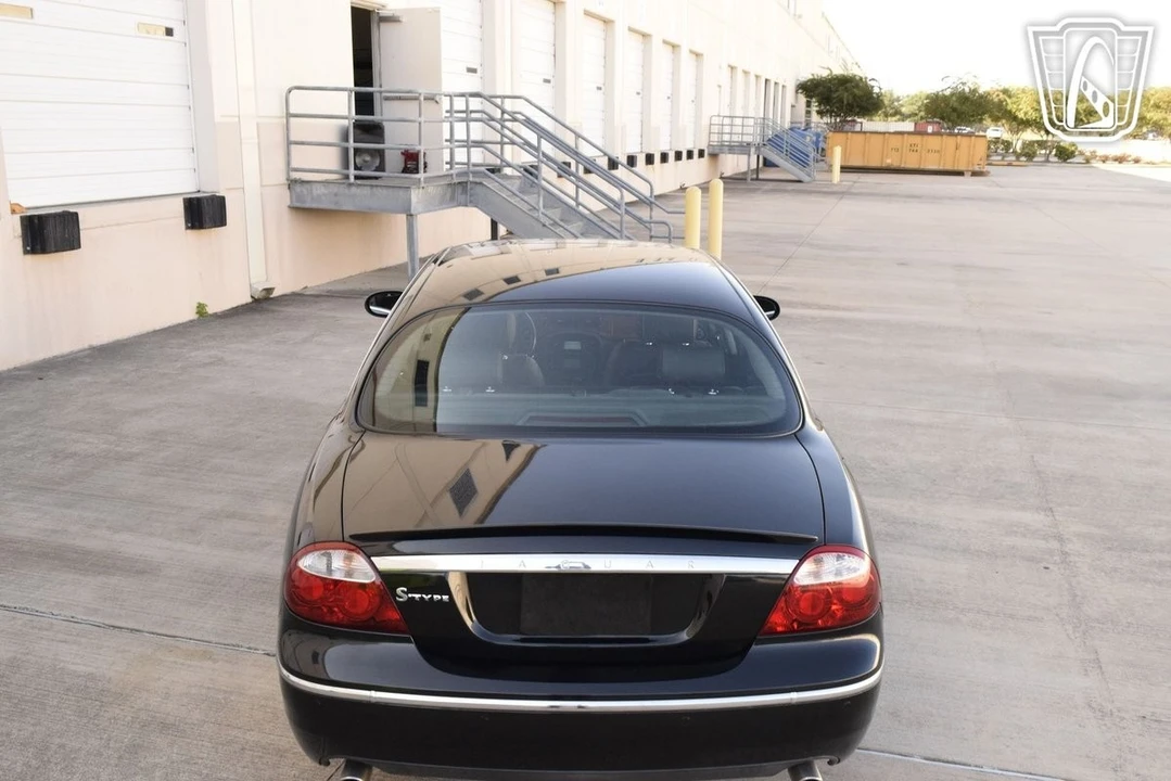 2008 Jaguar S-Type 2nd Gen - Image 10 of 12