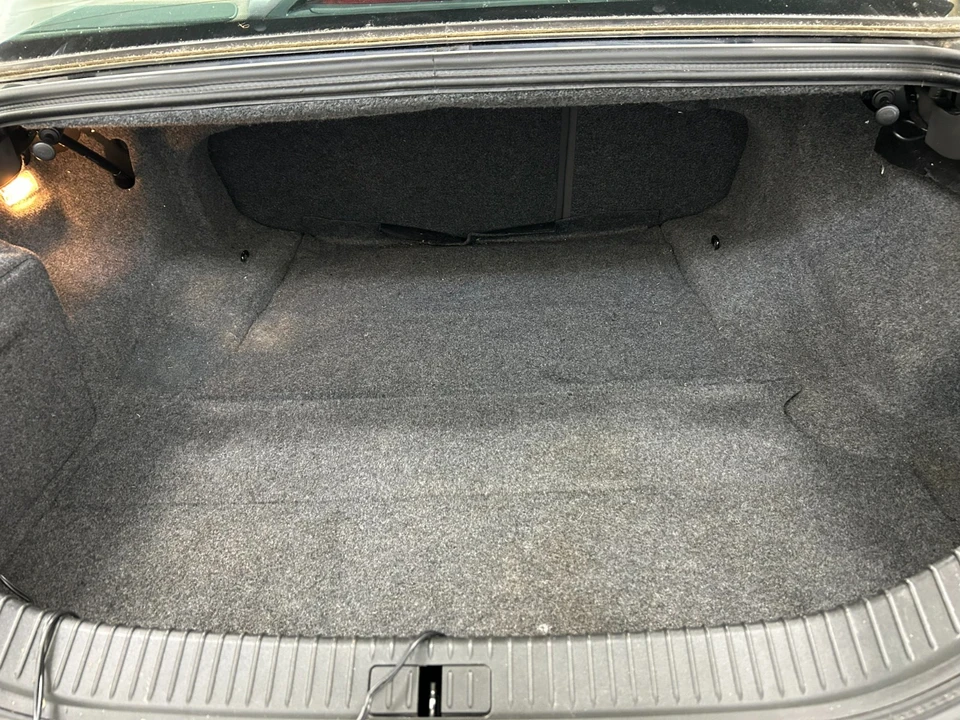 2008 Jaguar S-Type 2nd Gen - Image 9 of 21