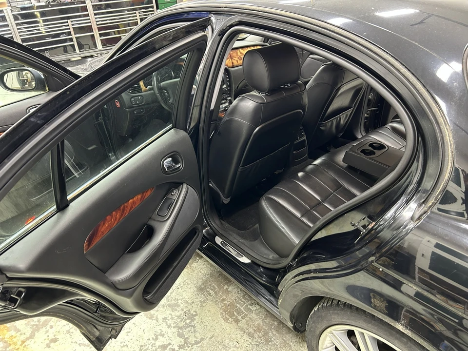 2008 Jaguar S-Type 2nd Gen - Image 7 of 21