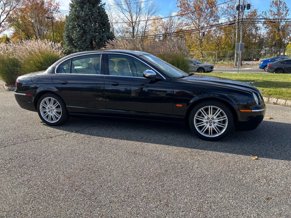 2008 Jaguar S-Type 2nd Gen - Image 7 of 20