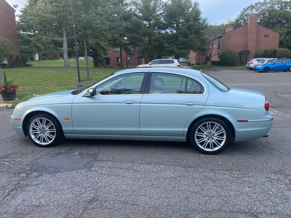 2008 Jaguar S-Type 2nd Gen - Image 14 of 31
