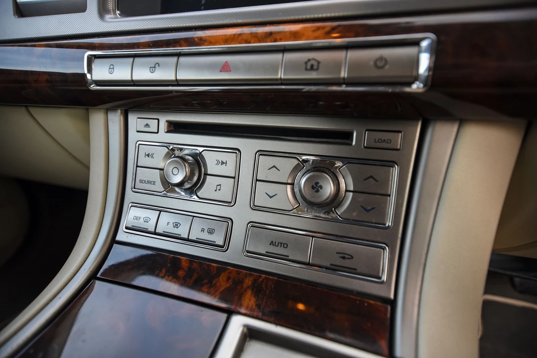 2008 Jaguar X250 XF - Image 17 of 22