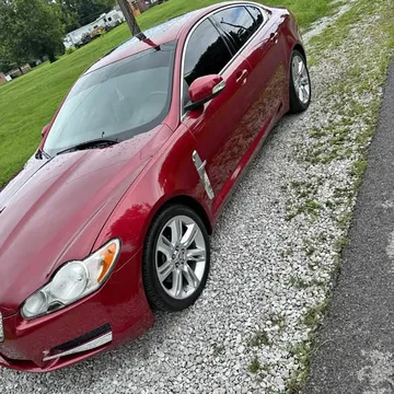 2008 Jaguar XF Luxury Sedan 4D