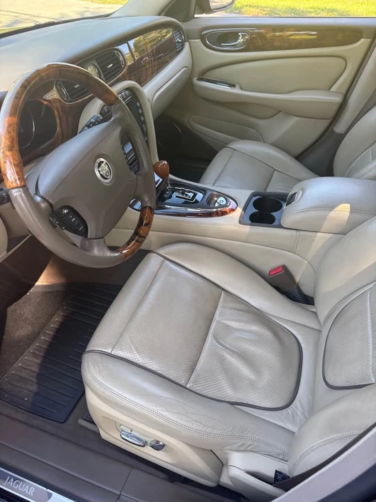 2008 Jaguar XJ Series 4 - Image 8 of 14