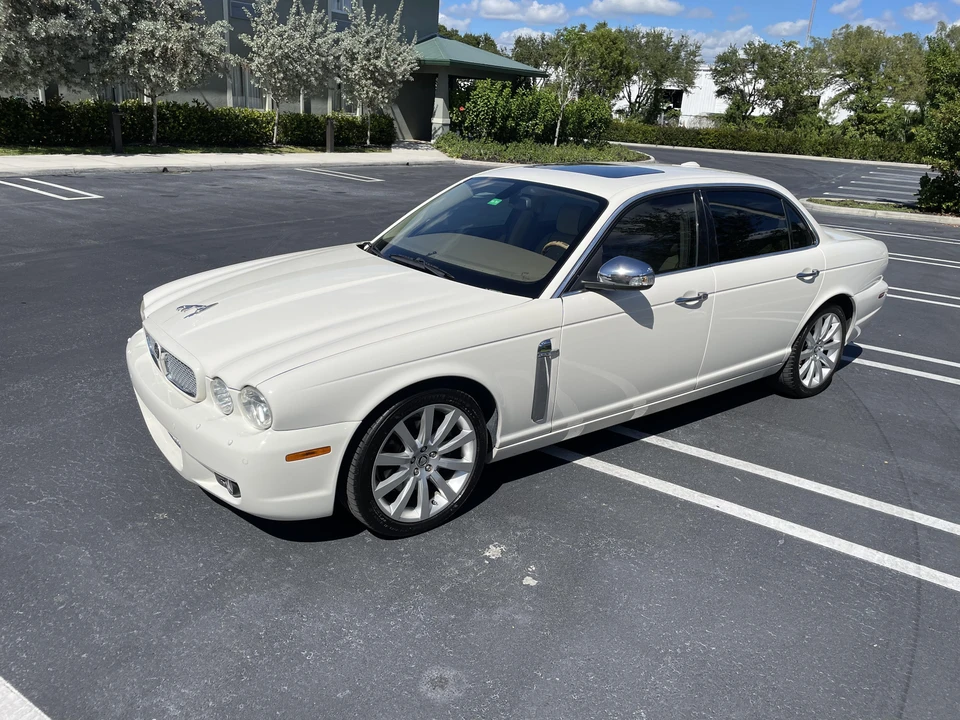 2008 Jaguar X350/X356/X358 XJ - Image 8 of 31