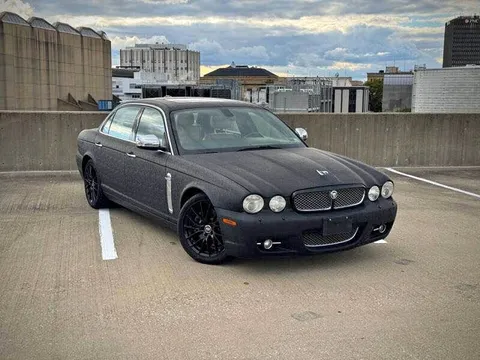 2008 Jaguar XJ Vanden Plas Sedan