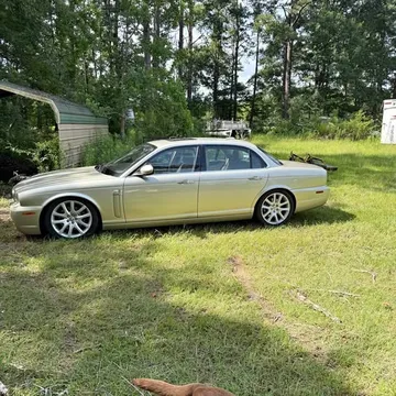 2008 Jaguar XJ Super V8 Sedan
