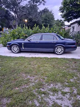 2008 Jaguar XJ Vanden Plas Sedan 4D