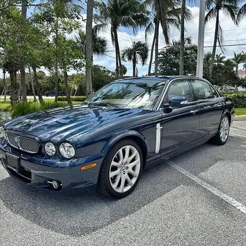 2008 Jaguar XJ XJ8 L Sedan 4D