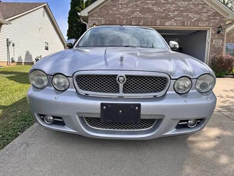 2008 Jaguar XJ XJ8 Vanden Plas Sedan 4D