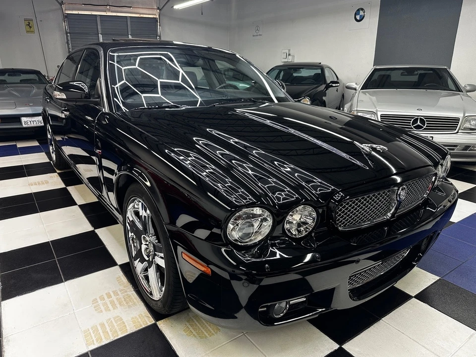 2008 Jaguar X350/X356/X358 XJ - Image 2 of 31