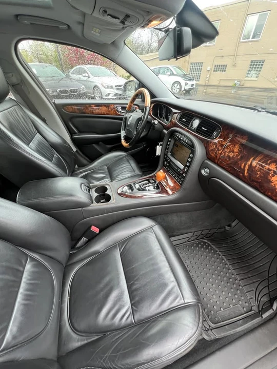 2008 Jaguar XJ Series 4 - Image 11 of 12