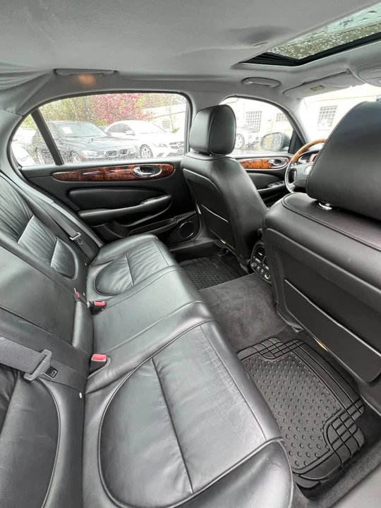 2008 Jaguar XJ Series 4 - Image 10 of 12