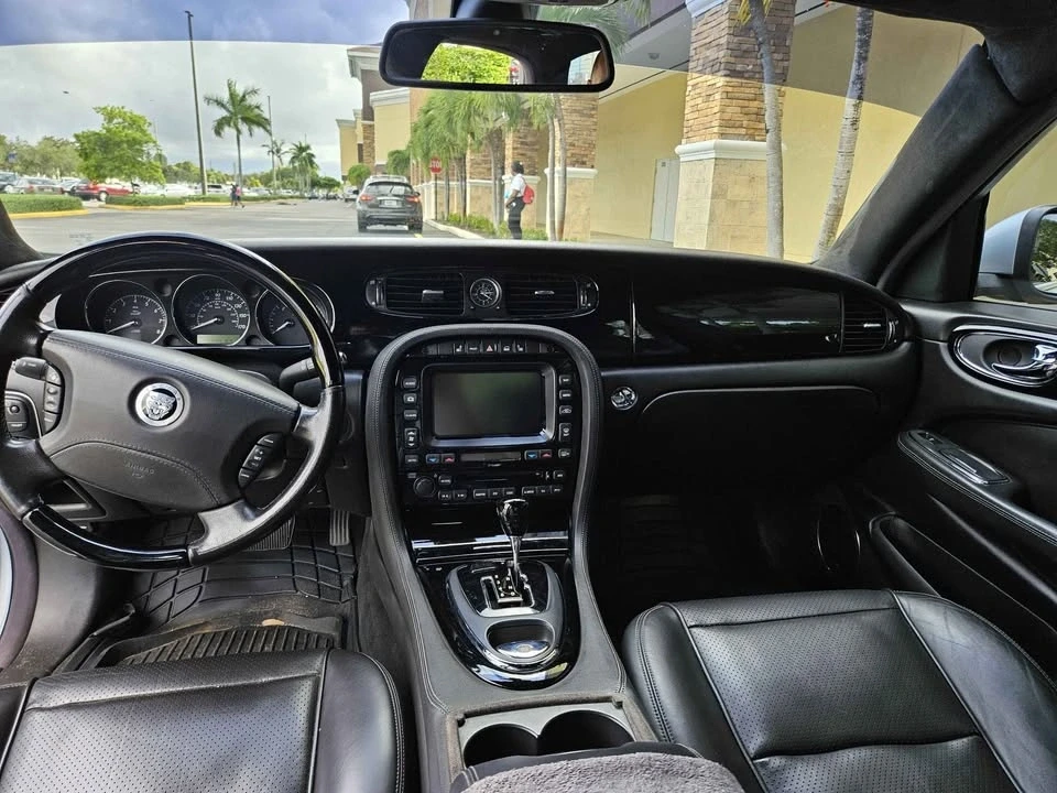 2008 Jaguar XJ Series 4 - Image 8 of 11