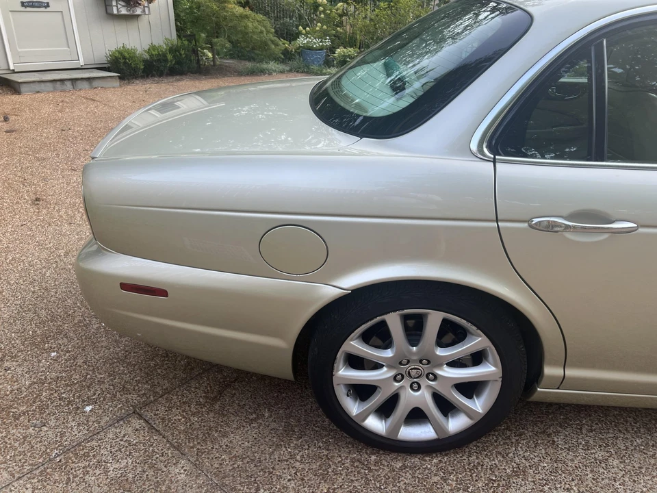 2008 Jaguar X350/X356/X358 XJ - Image 25 of 31
