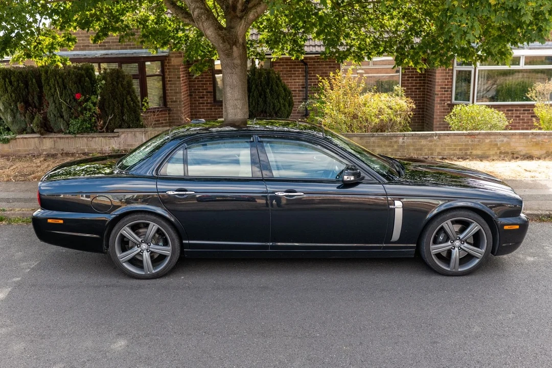 2008 Jaguar X350/X356/X358 XJR - Image 22 of 30