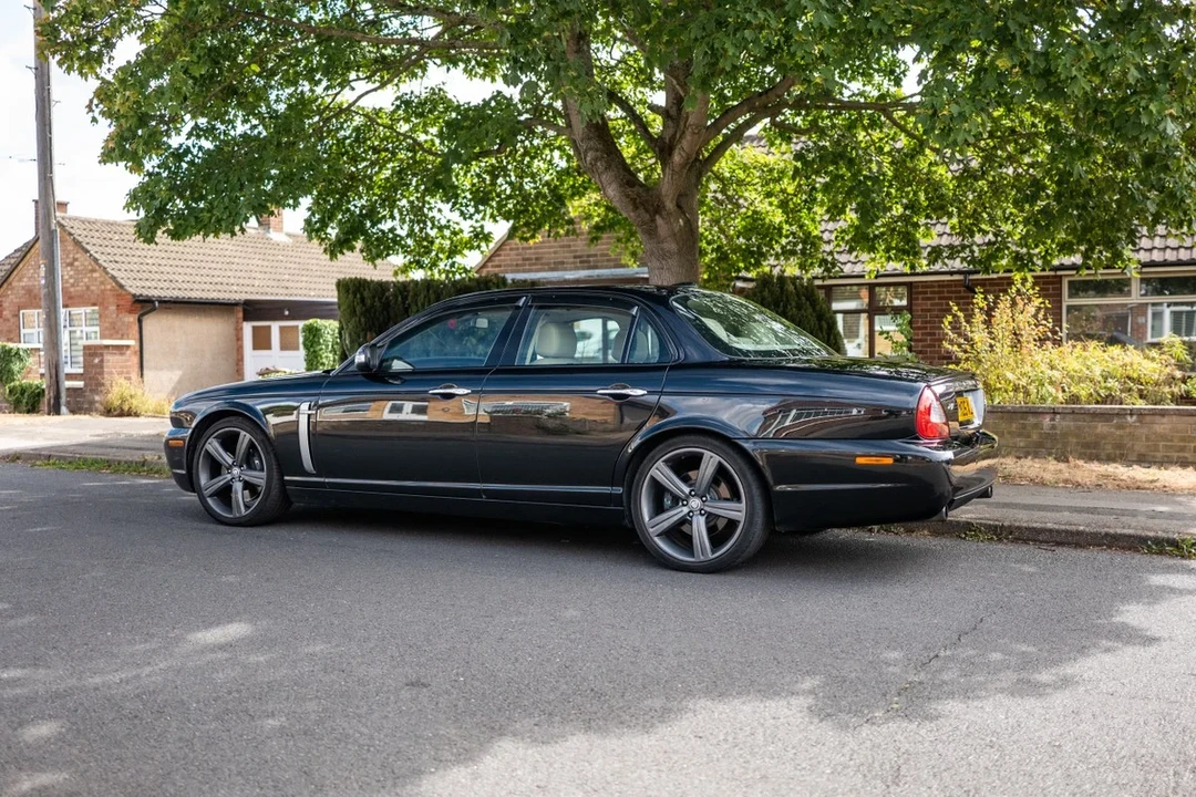 2008 Jaguar X350/X356/X358 XJR - Image 19 of 30