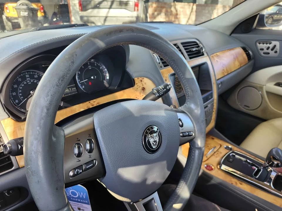 2008 Jaguar X100 XK8 - Image 16 of 17