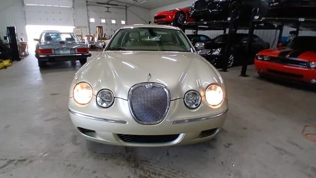 2008 Jaguar S-Type 2nd Gen - Image 3 of 20