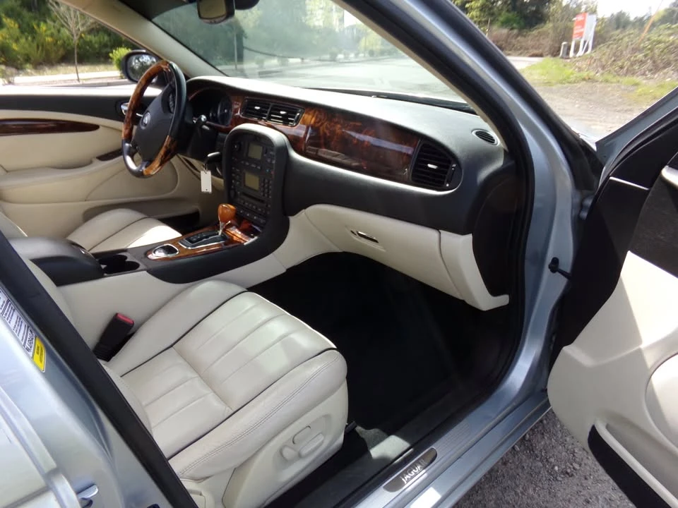 2008 Jaguar S-Type 2nd Gen - Image 4 of 9