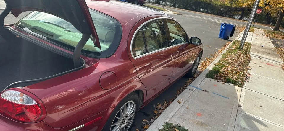 2008 Jaguar S-Type 2nd Gen - Image 9 of 10