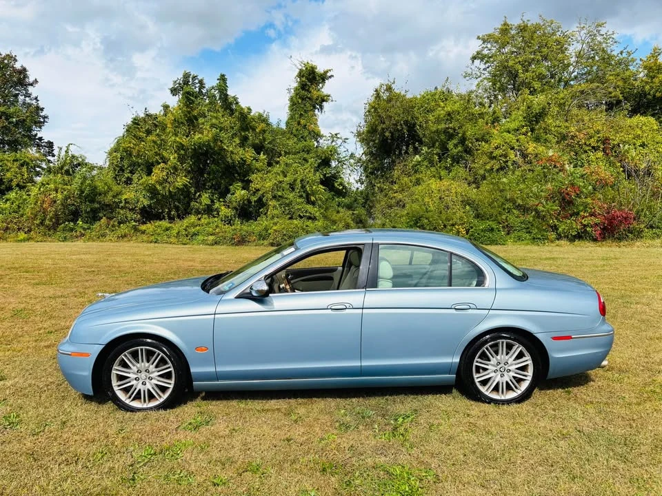 2008 Jaguar S-Type 2nd Gen - Image 2 of 17