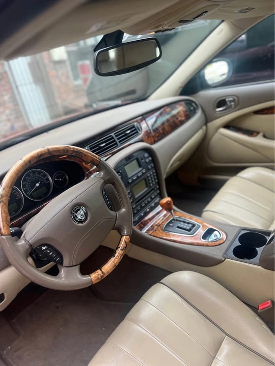 2008 Jaguar S-Type 2nd Gen - Image 4 of 13