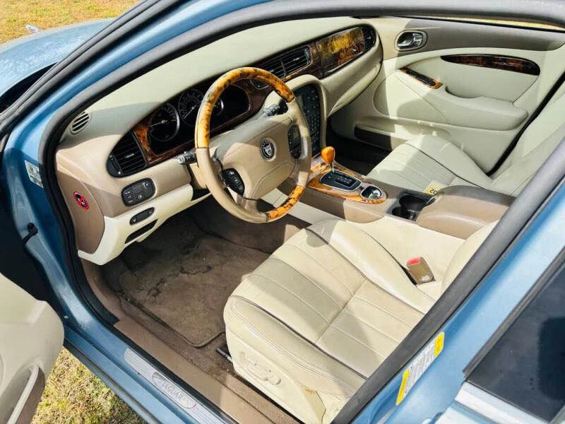 2008 Jaguar S-Type 2nd Gen - Image 5 of 12